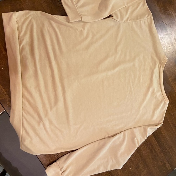 YSL Light Sweater 💋 - Picture 5 of 6